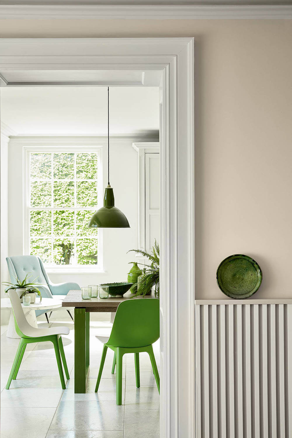Little Greene Masonry Paint Portland Stone Dark 157 PaintGreene.nl