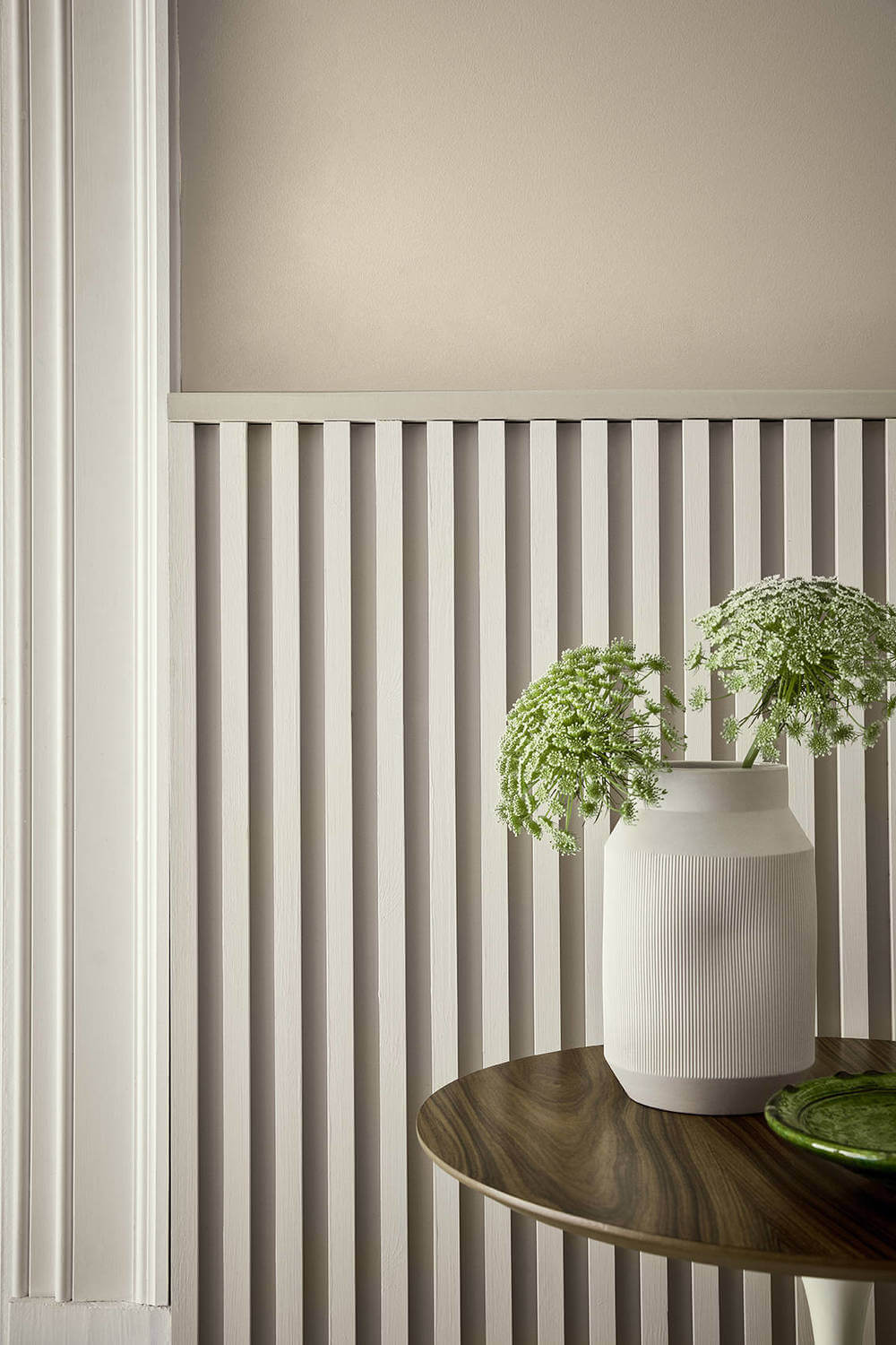 Little Greene Portland Stone Dark 157 PaintGreene.nl