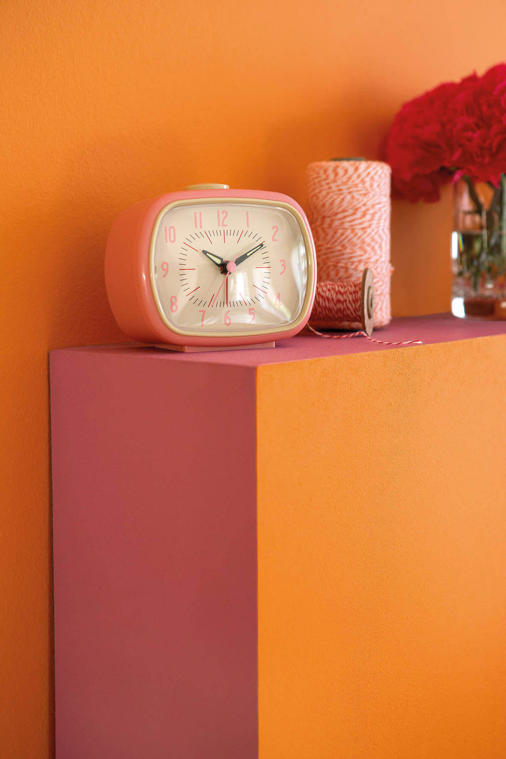 Little Greene Masonry Paint Marigold 209 PaintGreene.nl