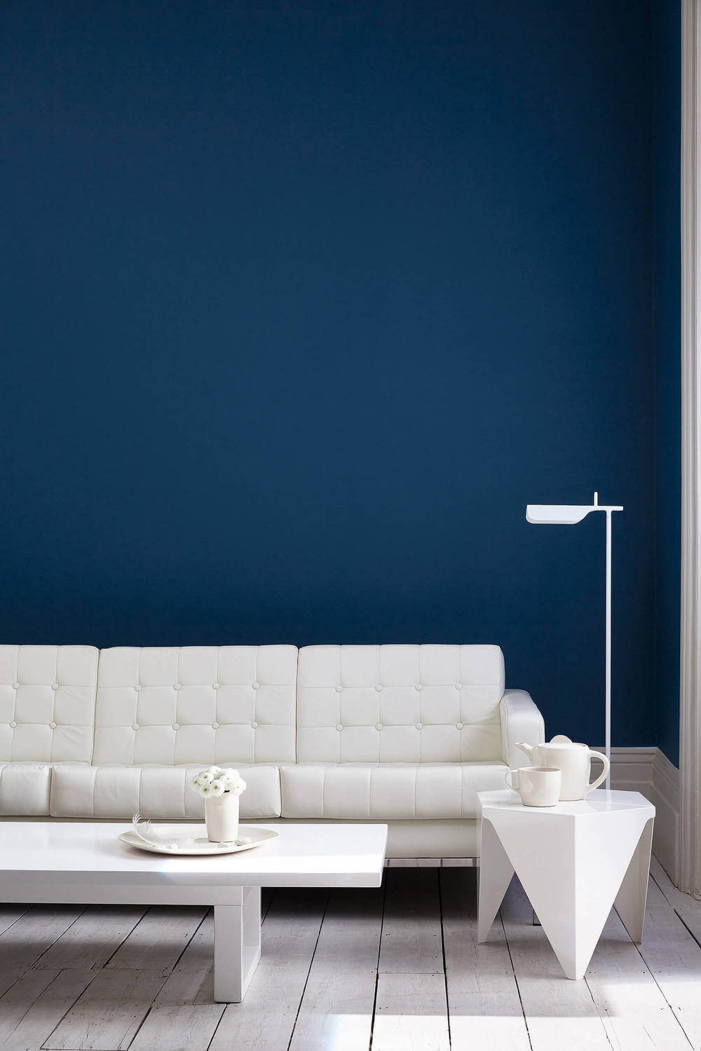 Little Greene Absolute Matt Emulsion Royal Navy 257 PaintGreene.nl